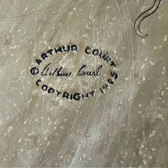 1995 Aluminum Arthur Decorative Grape Motif Plate D 12 inch - Picture 4 of 7